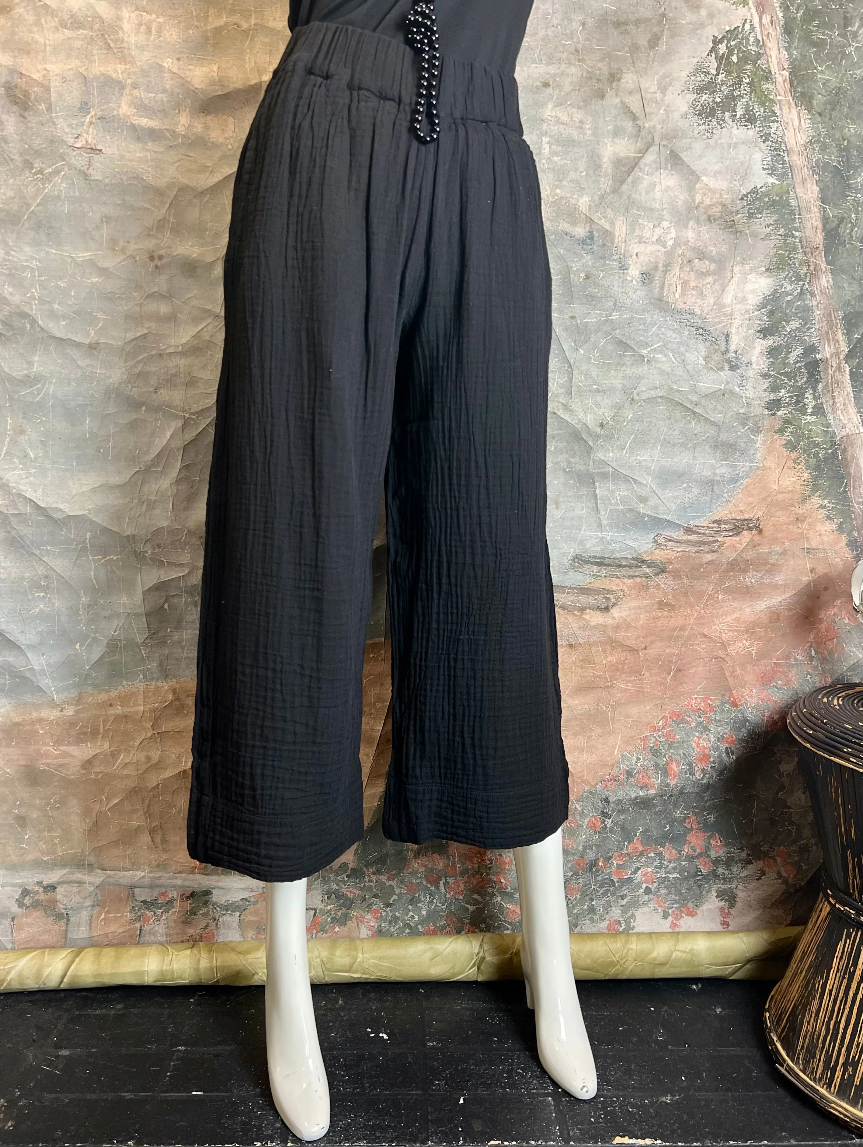 772 Reyana Pant-Black