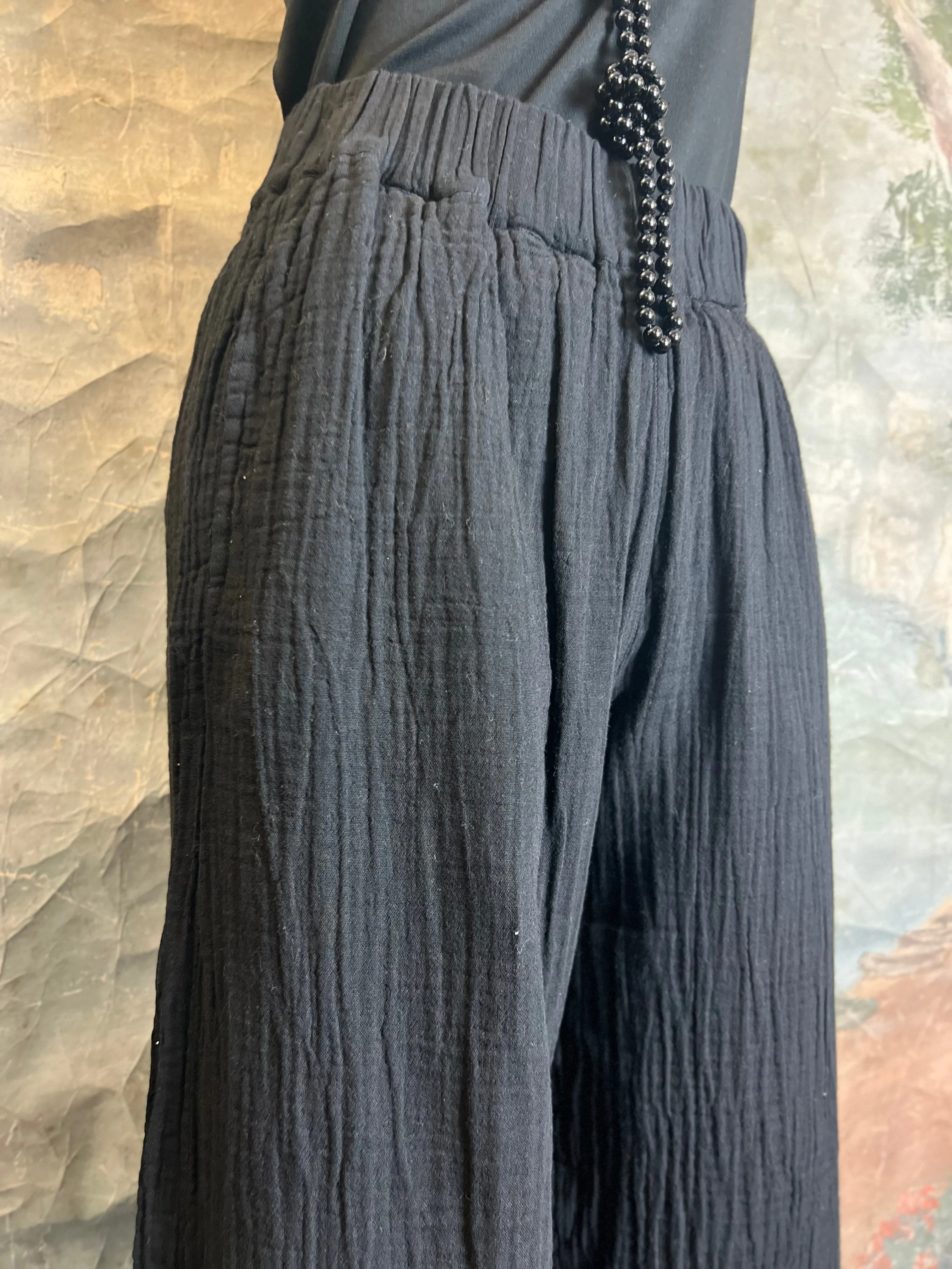 772 Reyana Pant-Black