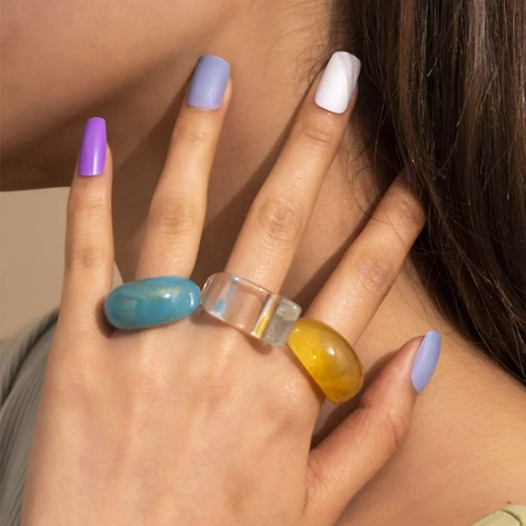 8Pcs Colorful Resin Rings Chunky Geometric Acrylic Rings Trendy Knuckle Rings Sets Mix-Match Summer Finger Rings Jewelry for Women
