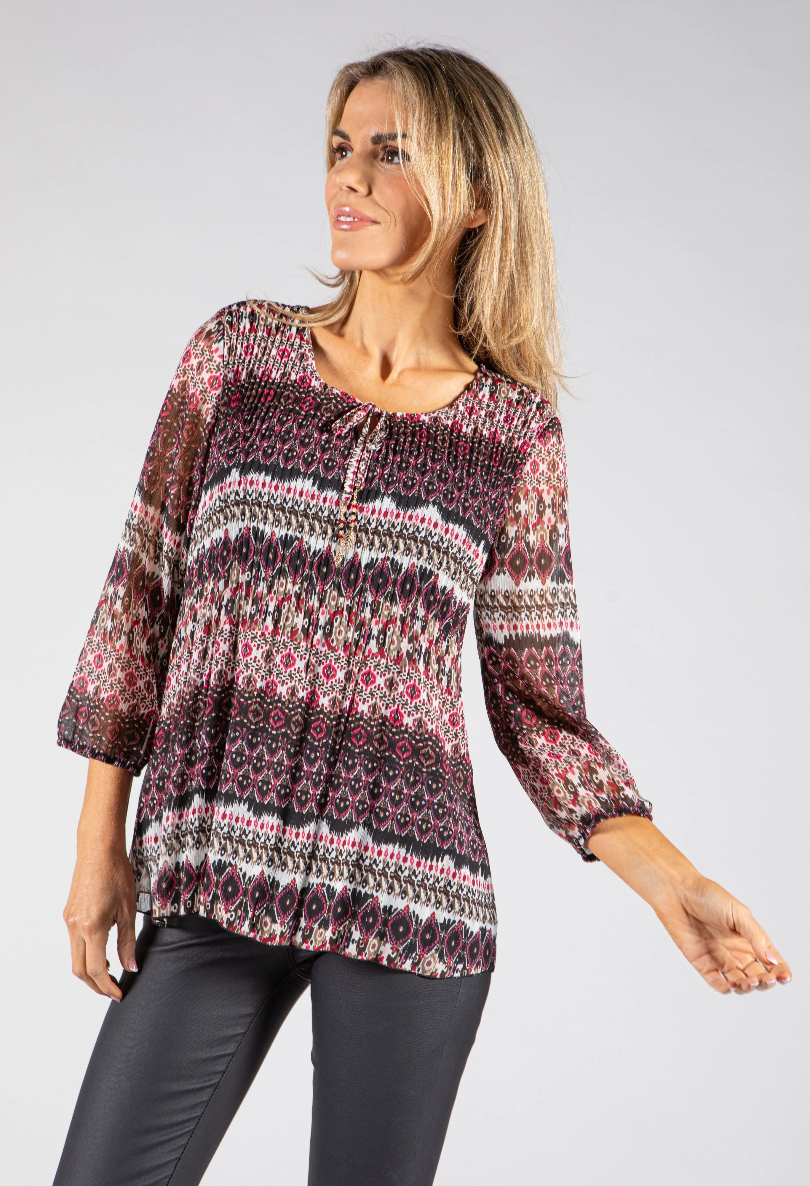 Abstract Print Plisse Top