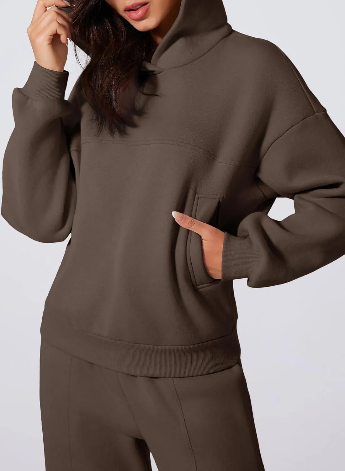 Aleumdr Womens 2 Piece Outfits Matching Sets Sweatsuit Hoodie Oversized Sweatshirts with Sweatpants Tracksuits Fall Outfits