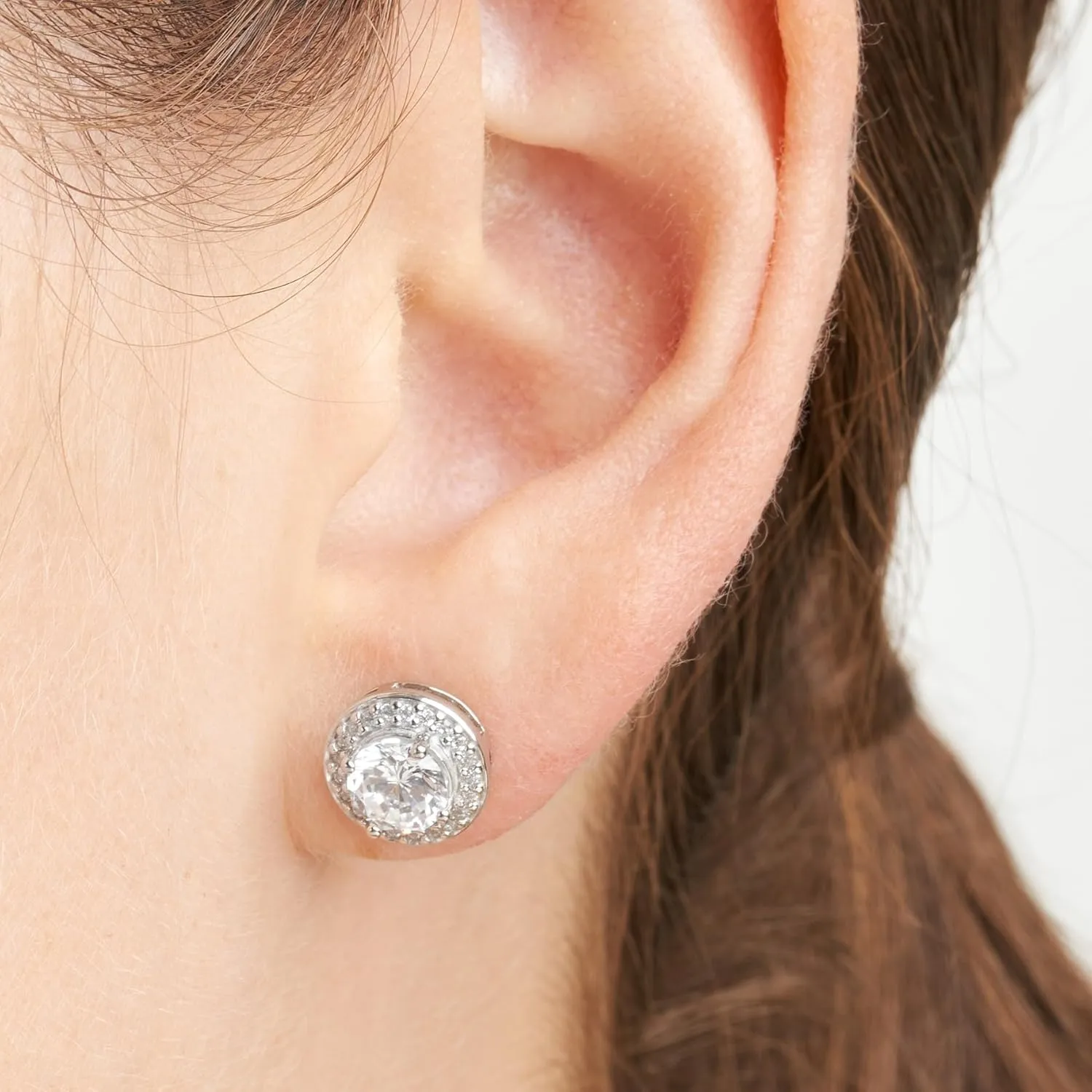 Amazon Essentials Cubic Zirconia Classic Halo Stud Earrings in Sterling Silver, (previously Amazon Collection)