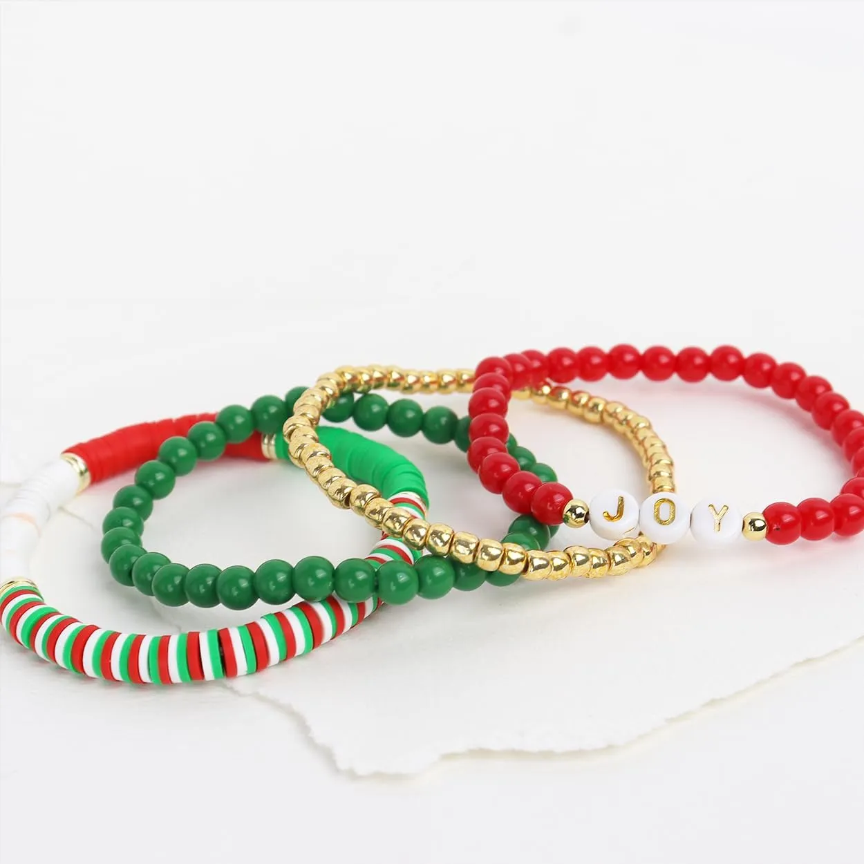 Christmas Beaded Bracelets Set for Women, Handmade Clay Beads Letter Stretch Bracelets Bulk, Adjustable White Red Green Friendship Stackable Holiday Jewelry Gift