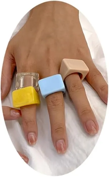 Chunky Resin Rings Transparent Acrylic Rings Exaggerated Knuckle Finger Rings for Women Acrylic Plastic Rings Set Y2k Statement Rings Aesthetic Rings Trendy Colorful Stackable jewelry