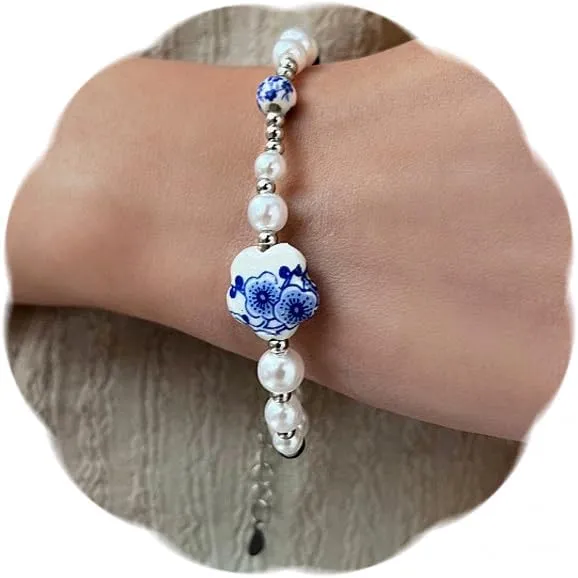 Cute Flower Bracelet for Women Dainty Pearl Bead Ball Bracelets Adjustable Sweet Chain Link Bracelet Vintage Blue and White Porcelain Bracelets Fashion Trendy Birthday Christmas Jewelry Gift