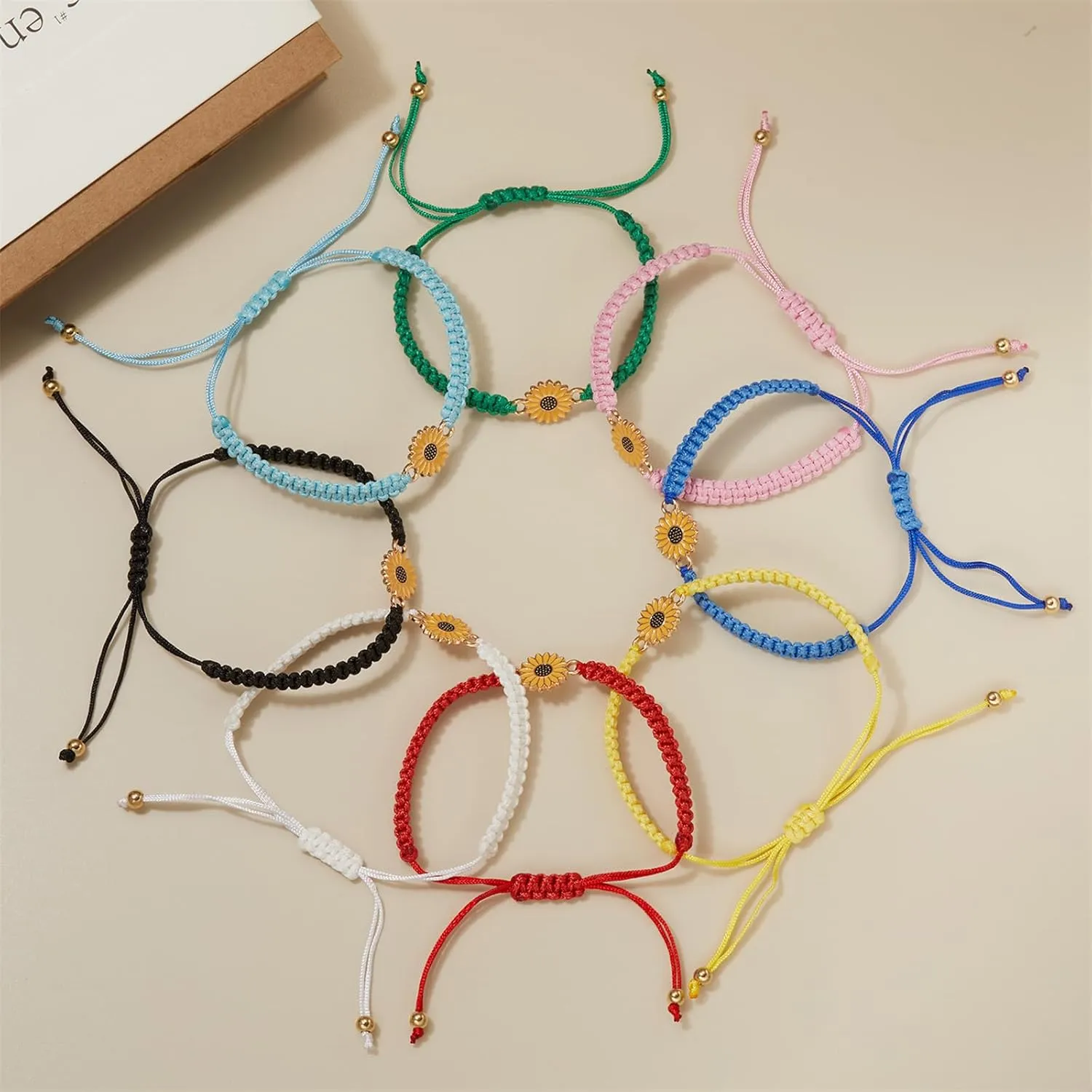 Dreuyet Sunflower Bracelets Adjustable Boho Handmade Braided Rope String Sunflower Daisy Charm Friendship Matching Bracelets Promise for Couples Women Men