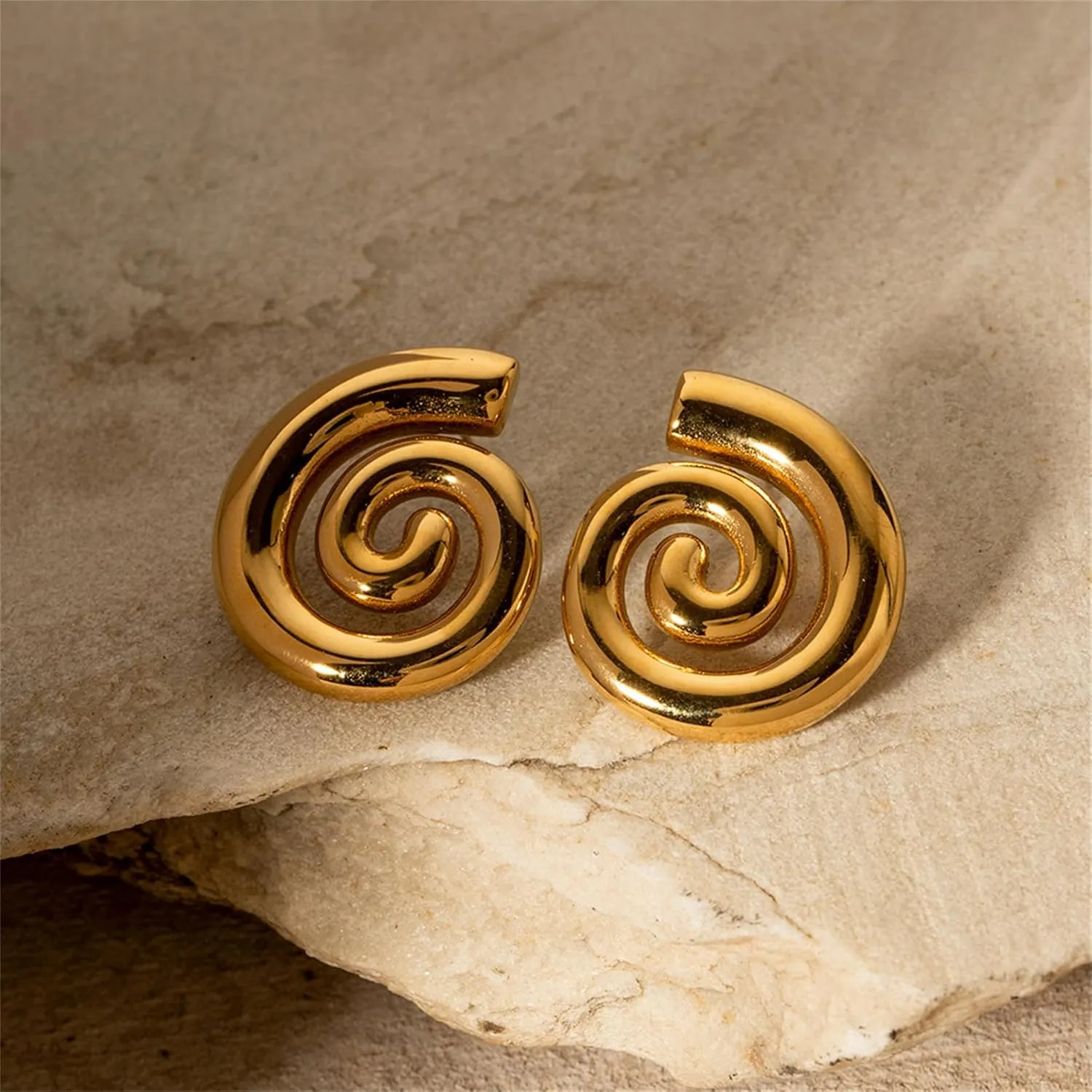 Gold Shell Earrings for Women Dainty Stud Earrings Seashell Drop Dangle Earrings Trendy Jewelry for Women Spiral Earrings Hypoallergenic