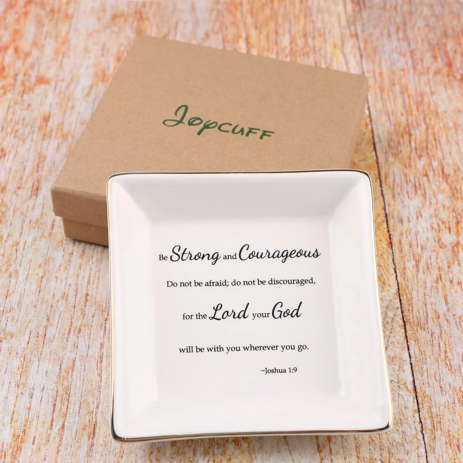 JoycuFF Christian Gifts for Women Inspirational Religious Jewelry Trinket Dish Birthday Gifts for Sister Daughter Mother Aunt Christians Be Strong and Courageous Ring Holder