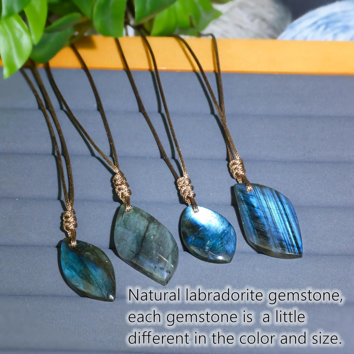Labradorite Necklace, Natural Grey Moonstone Necklace for Boho Necklace, Handmade Wax Cord Leaf Shape Labradorite Stone Jewelry for Unisex. (Labradorite)