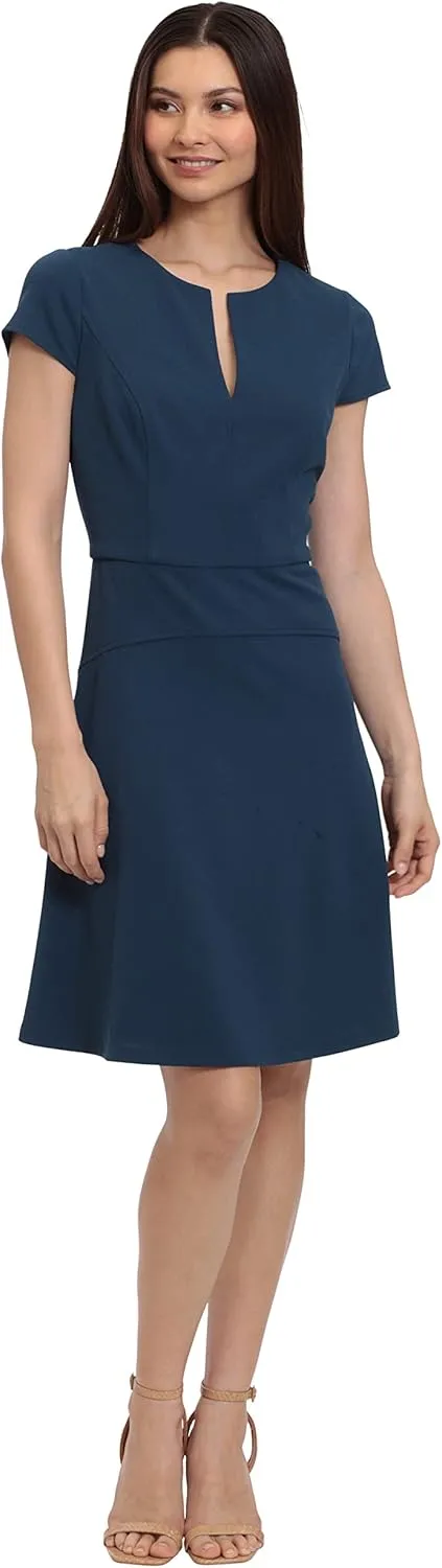 Maggy London Women's Cap Sleeve Notch Neck Cloud Crepe Fit and Flare Dress
