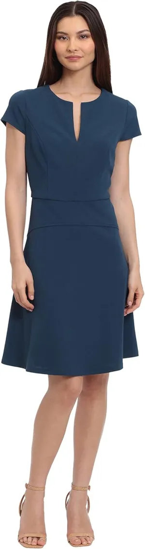 Maggy London Women's Cap Sleeve Notch Neck Cloud Crepe Fit and Flare Dress