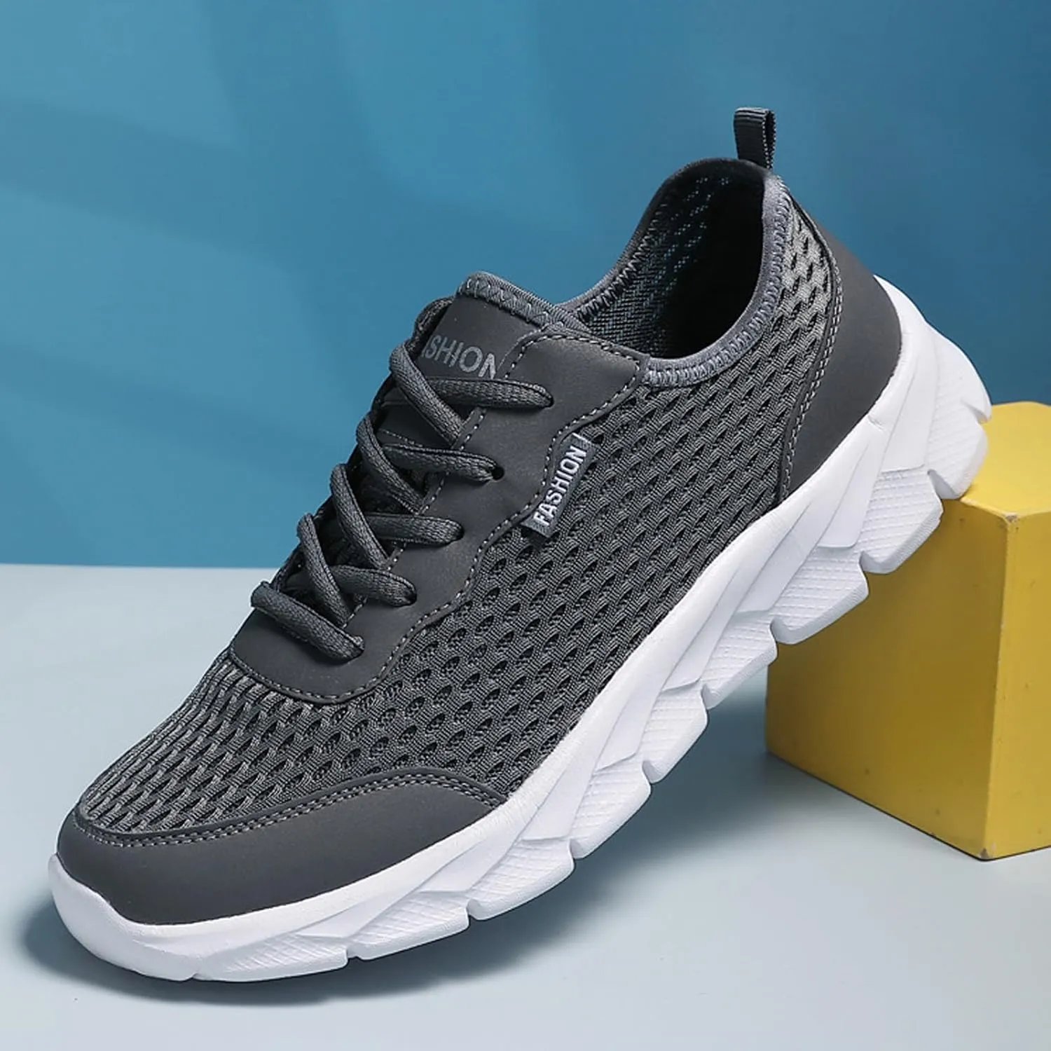 Men Lightweight Breathable Mesh Shoes Running Mesh Shoes Lace Up Casual Sneakers Mens Sneaker Slippers