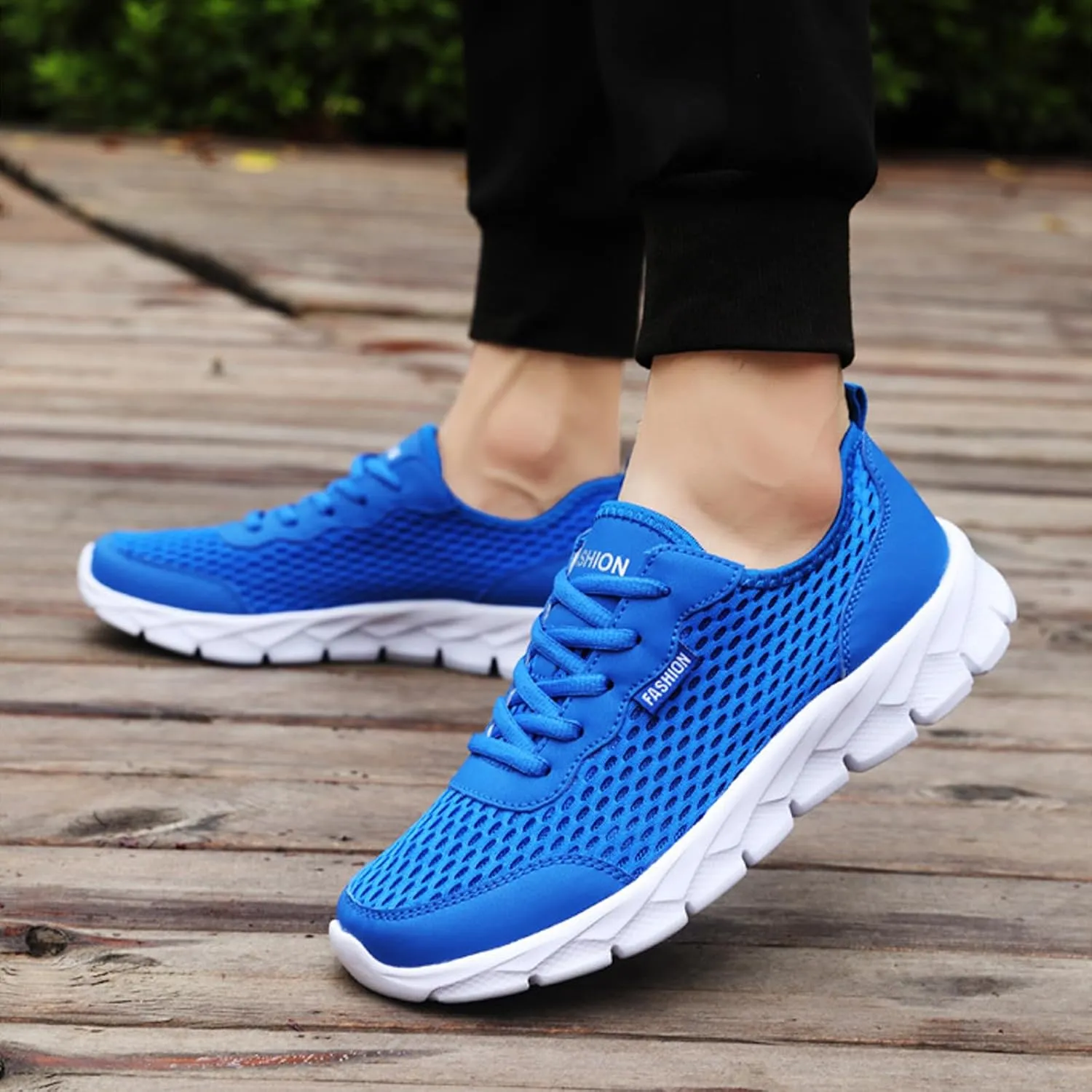 Men Lightweight Breathable Mesh Shoes Running Mesh Shoes Lace Up Casual Sneakers Mens Sneaker Slippers
