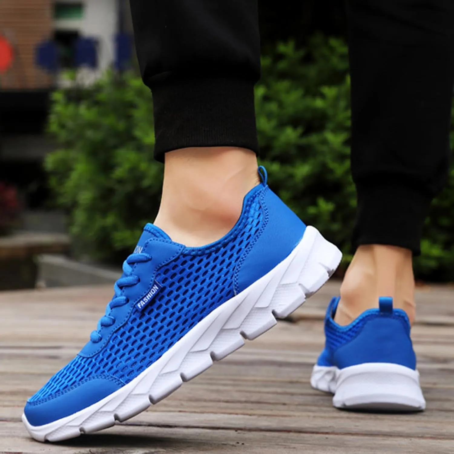 Men Lightweight Breathable Mesh Shoes Running Mesh Shoes Lace Up Casual Sneakers Mens Sneaker Slippers