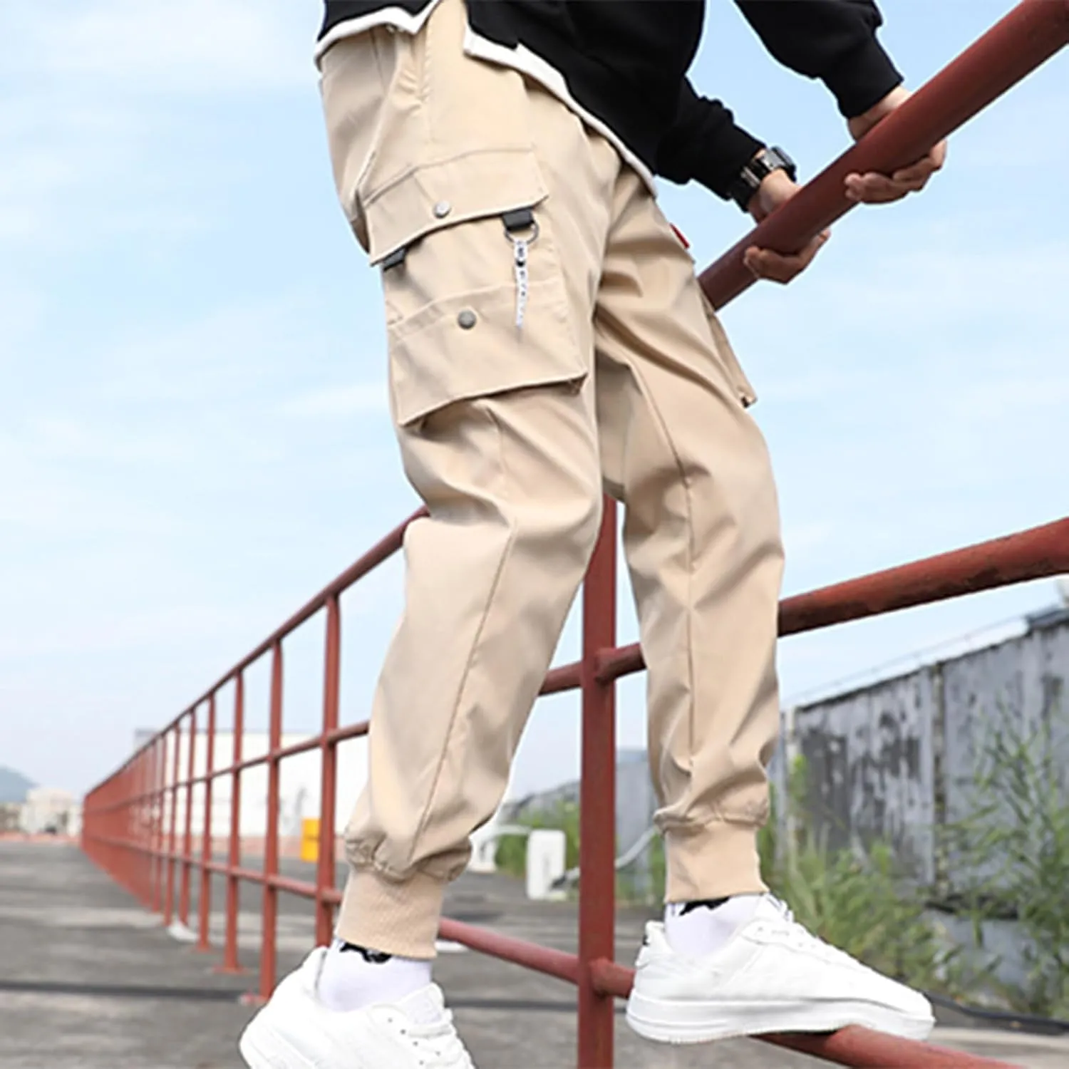 Men's Cargo Pants Casual Joggers Elastic Waist Drawstring Tapered Pants Loose Fit Outdoor Trousers with Multi Pockets