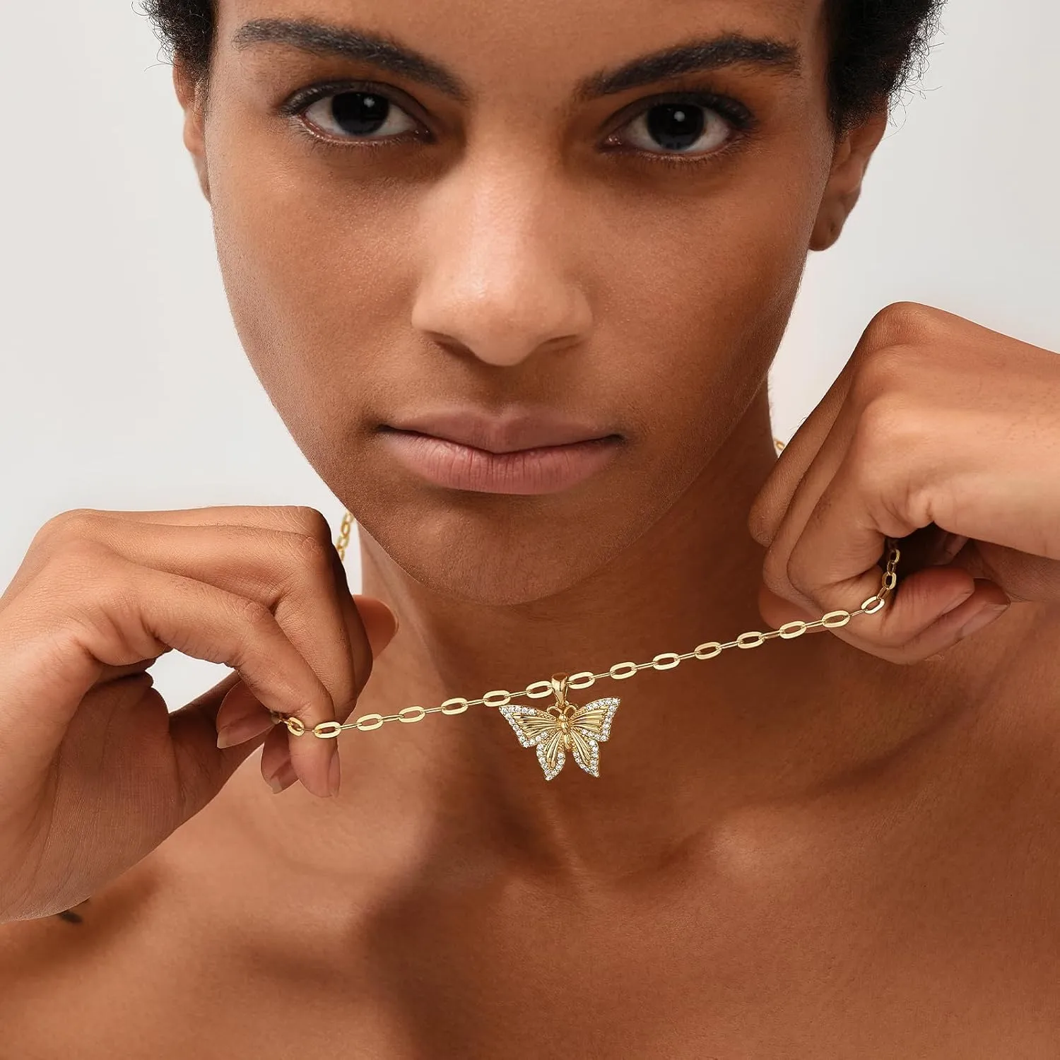 MEVECCO Gold Dainty Butterfly Necklace 18K Gold Plated Butterfly Pendant Necklaces Delicate Cubic Zircon Butterfly Necklace for Women Minimalist Jewelry