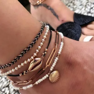 Mosako Layered Shell Beach Anklets Set Pearl Ankle Bracelets Gold Conch Ankle Chain Beaded Foot Chain Braided Rope Thick Foot Jewelry Adjustable Fashion Sand Charm Handmade for Women5Pcs
