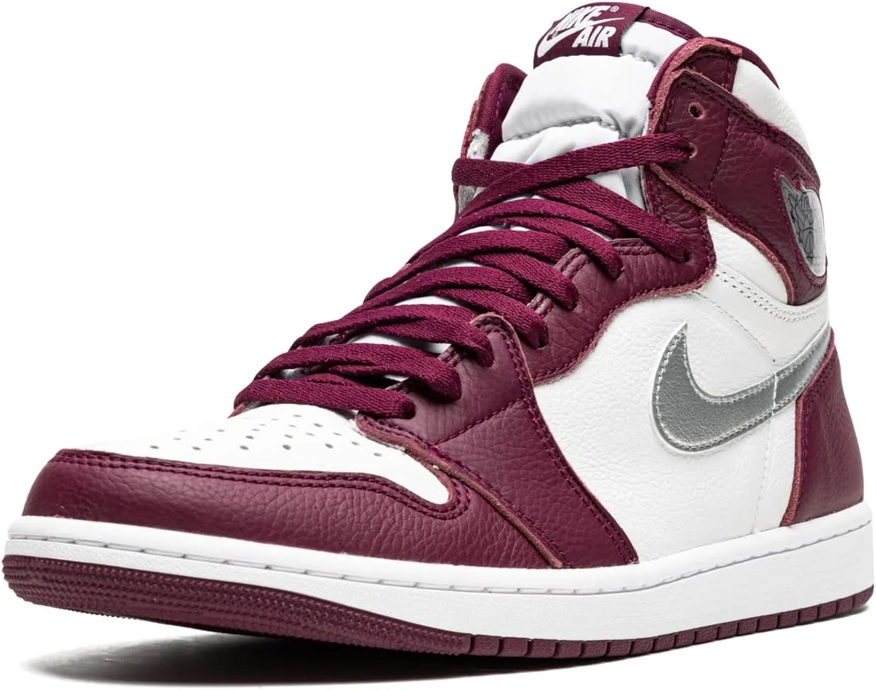 Nike Mens Air Jordan 1 Retro High OG Knicks Leather Basketball Shoes