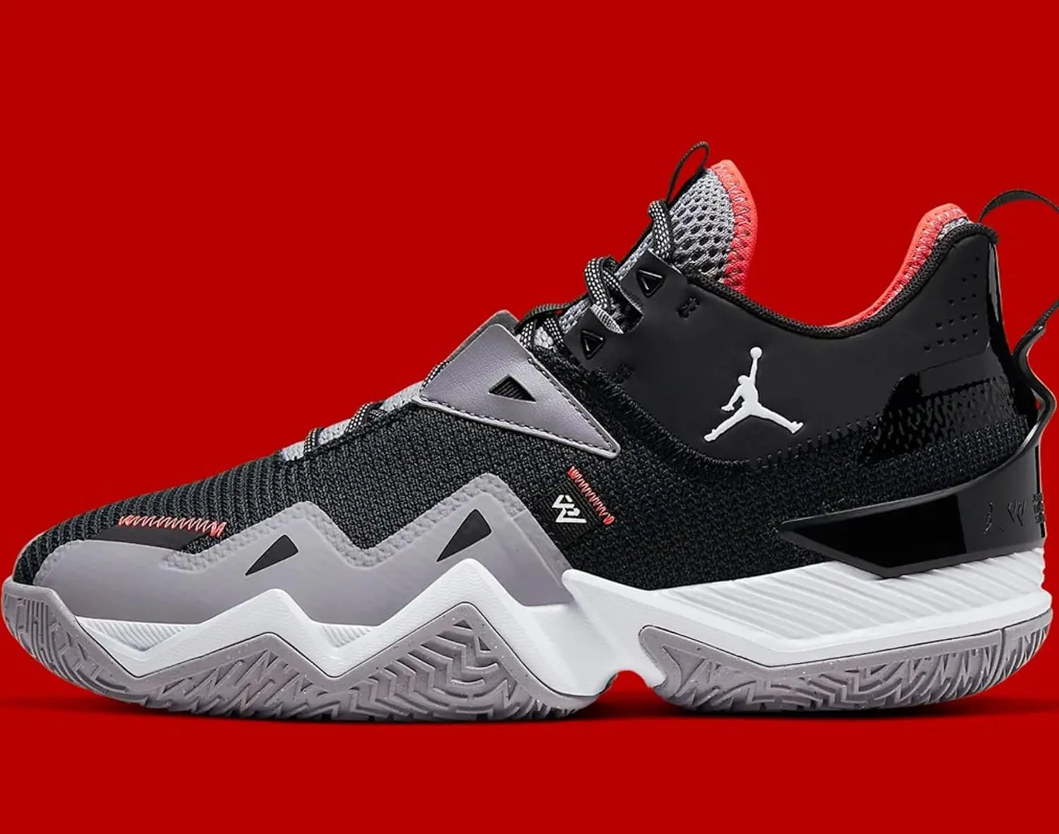 Nike Men's Basketball Shoes