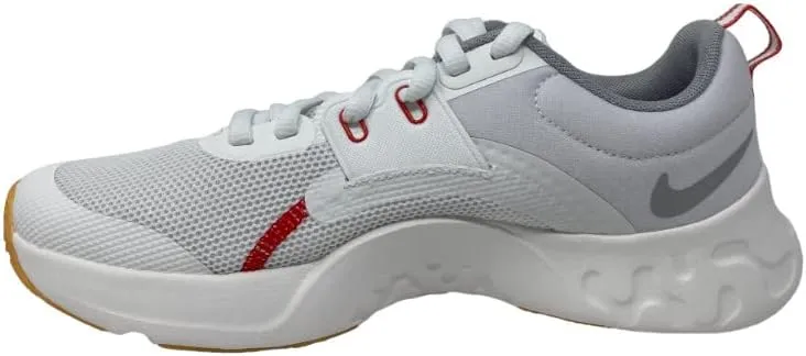 Nike Men's Renew Retaliation 3 Running Shoes