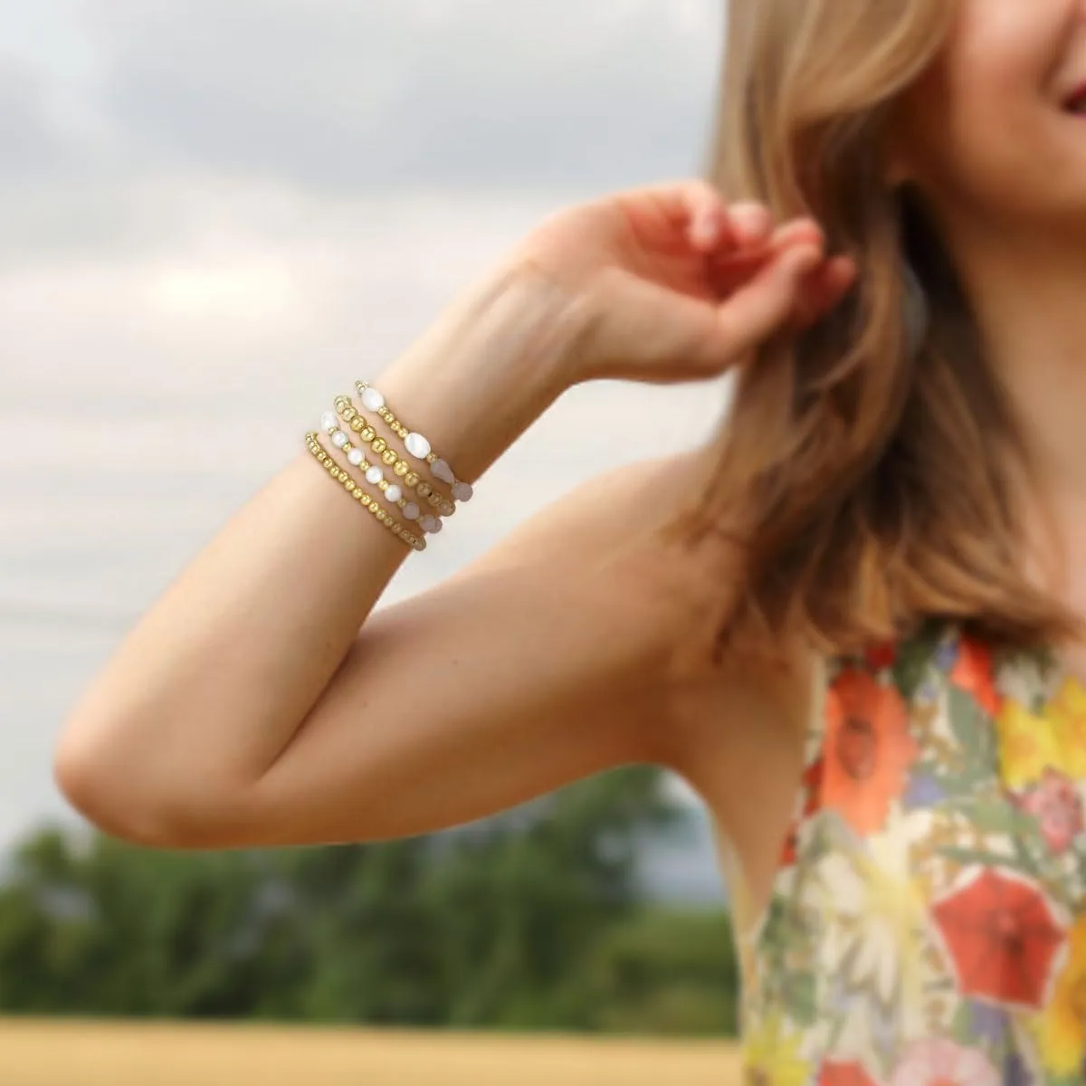 Ring Bracelet Hand Chain, Gold Plated Butterfly Ring and Chain Bracelet, Shiny Cuff Bangle Link Bracelet Dainty Hand Harness Chain Statement Jewelry Gift for Women Her