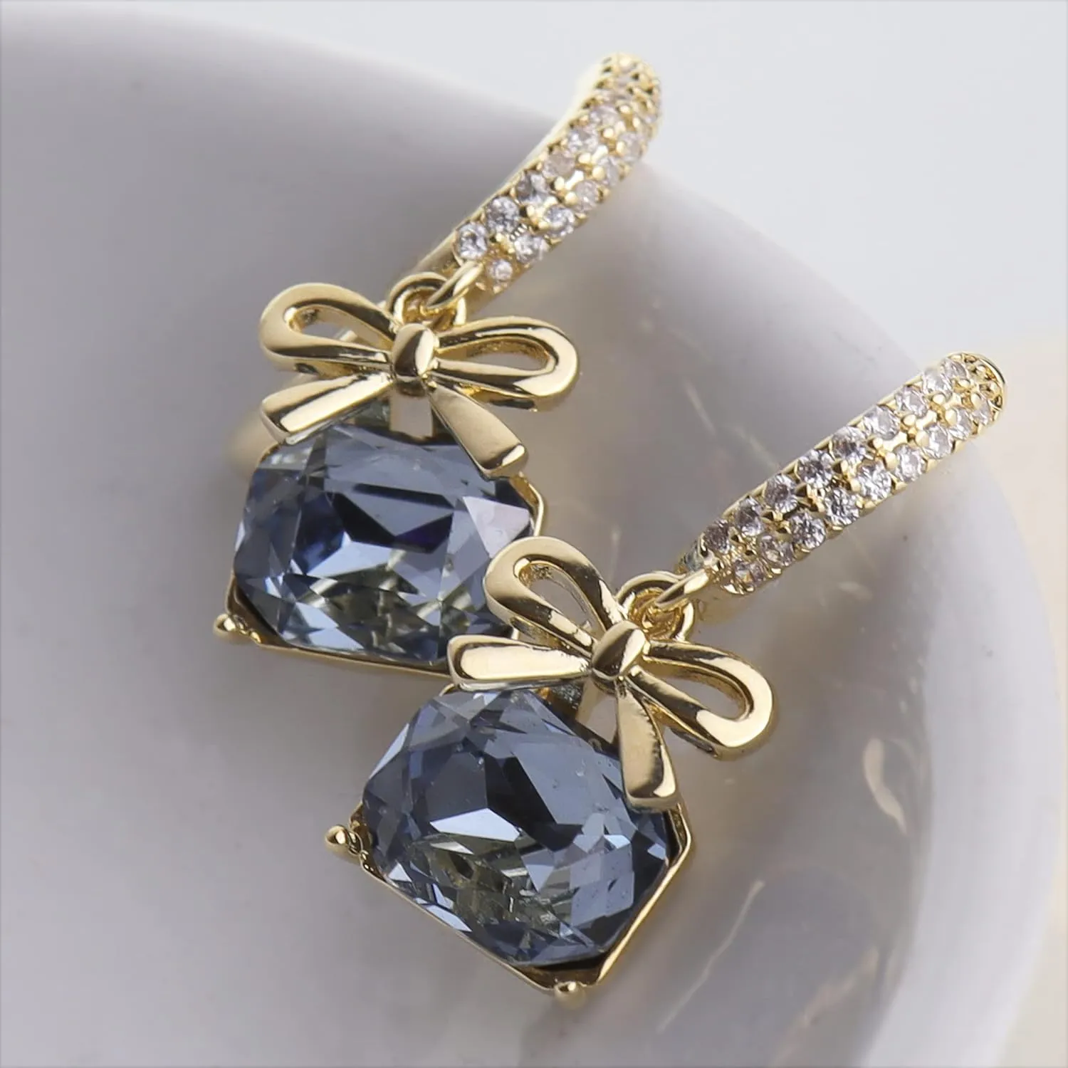 Sonateomber Small Hoop Dangle Earrings for Women, Trendy Dainty Rhinestone CZ Dangling Prom Wedding Leaf Flower Snowflake Butterfly Starfish Fashion Jewelry Gift