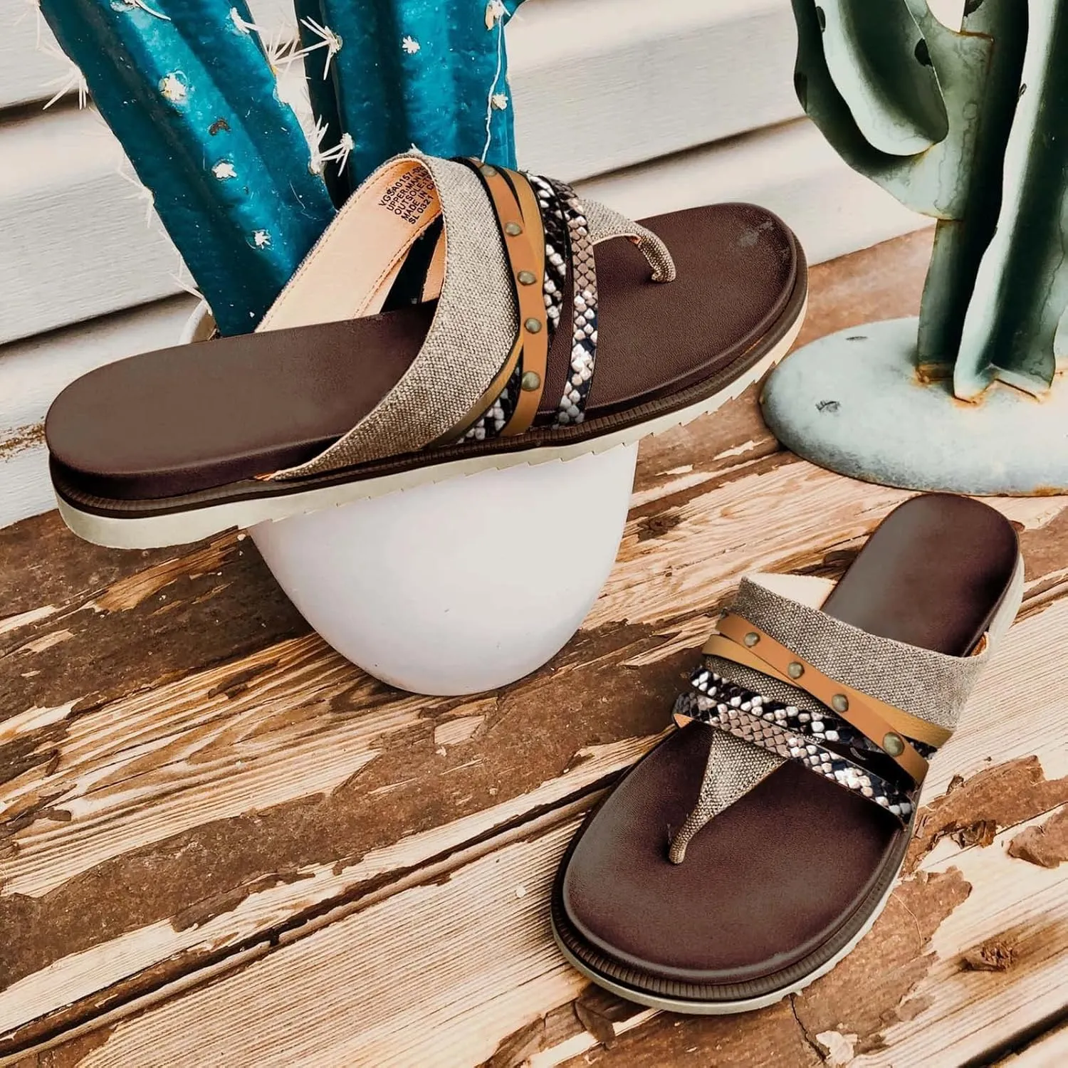 Thong Sandals For Women Flat Shoes Retro Slippers Flip Flops Sandals Women Yoga Mat Mens Flip Flops Shower Sandal