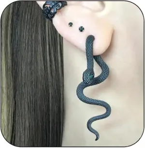Vivian&CD Snake Earrings for Women, Snake Ear Cuff Earrings Gothic Halloween Earrings Snake Front Back Pierecd Earrings Retro Snake Jewelry Punk Snake Stud Earring