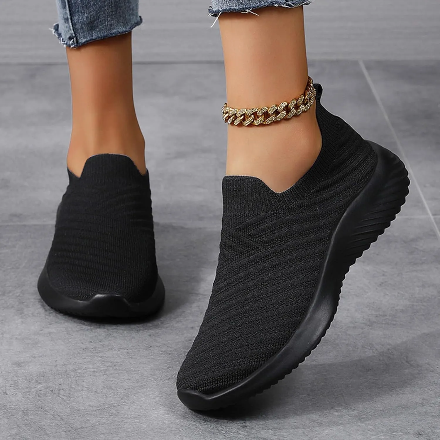 Walking Shoes Women Slip On Knit Mesh Running Athletic Shoes Lightweight Comfort Mesh Breathable Travel Sneakers