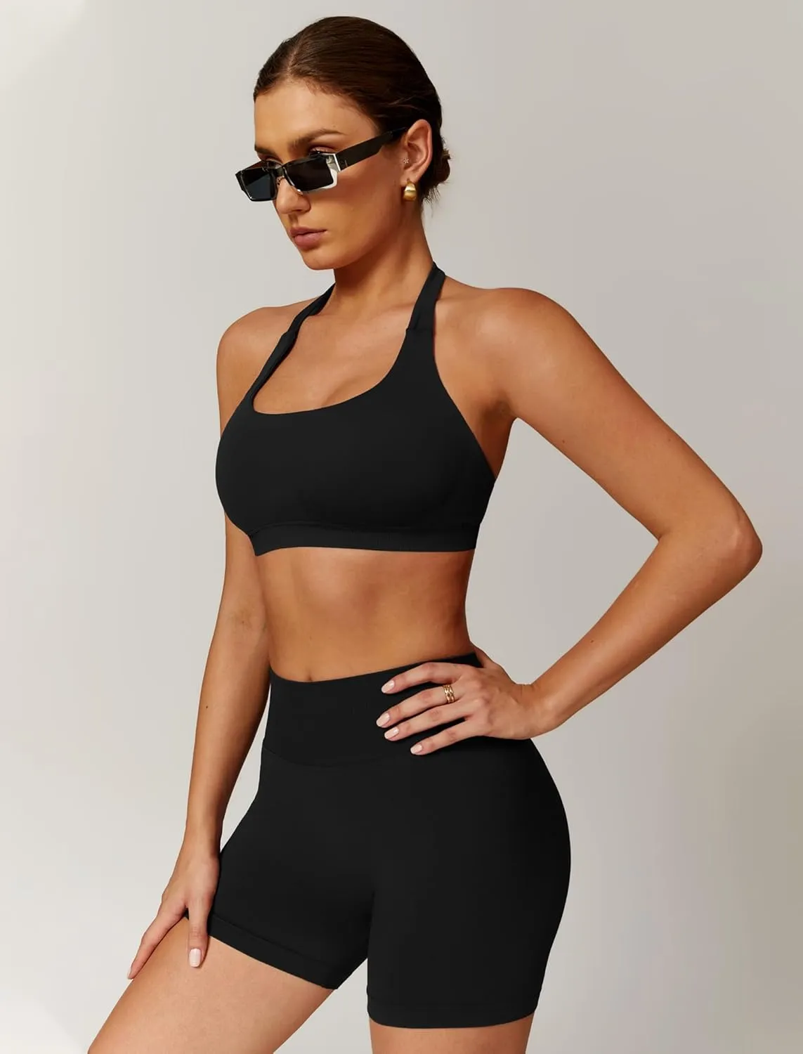 Women Seamless Halter Sports Bras Padded Low Impact Workout Gym Yoga Bra Running Crop Tank Tops with Removable Cups