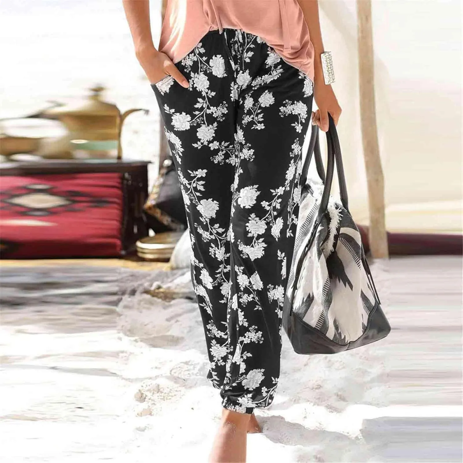Women's Boho Hippie Harem Pants Smocked Waist Floral Print Beach Pants Comfy Lightweight Breathable Vacation Trousers