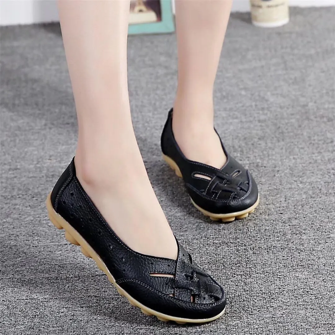Women's Driving Loafers in Breathable Non Slip Flat Sandals Fashion Cutout Elegant Cute Walking Shoes Ladies Round Toe Dressy Casual Lightweight Outdoor Shoes
