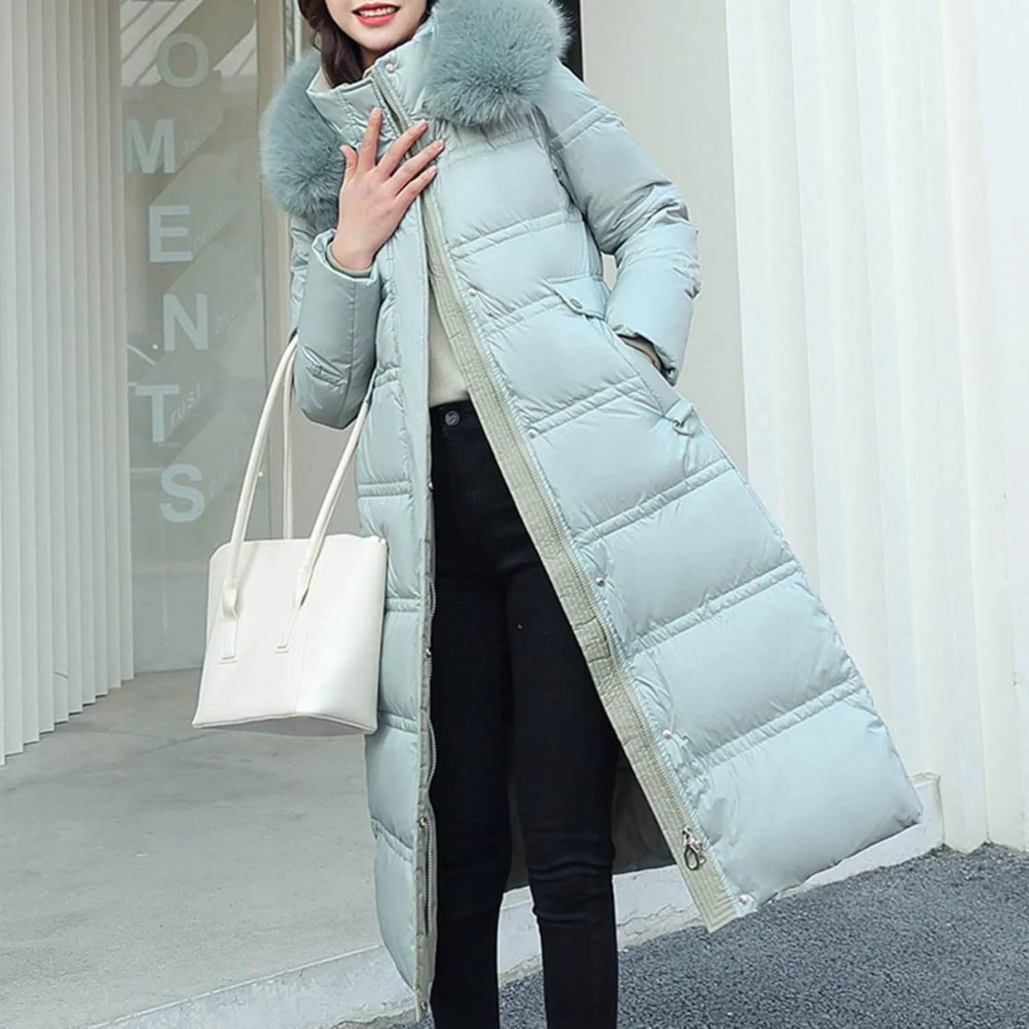 Women's Winter Long Coat Quilted Down Jacket Hooded Belted Stand Collar Parka Outdoor Fashion Lightweight Snow Jacket